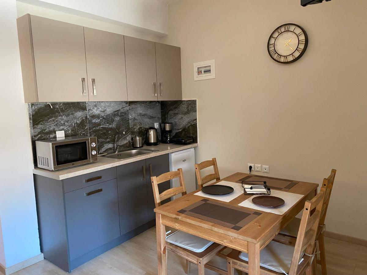 Lmj Apartments Ártemida Kültér fotó