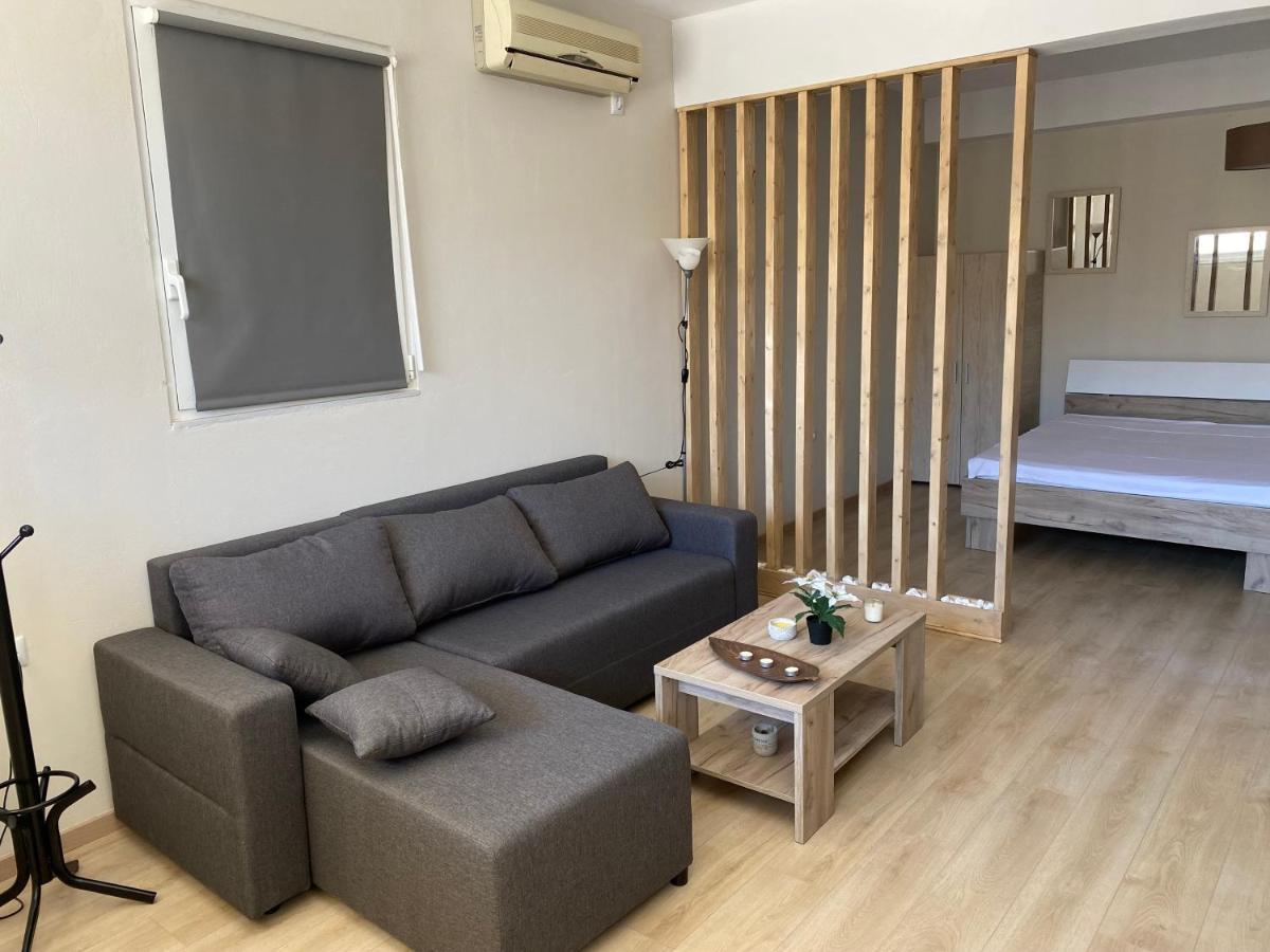 Lmj Apartments Ártemida Kültér fotó